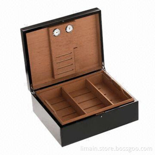 Cigar Humidors, Black Lacquered Cedar
